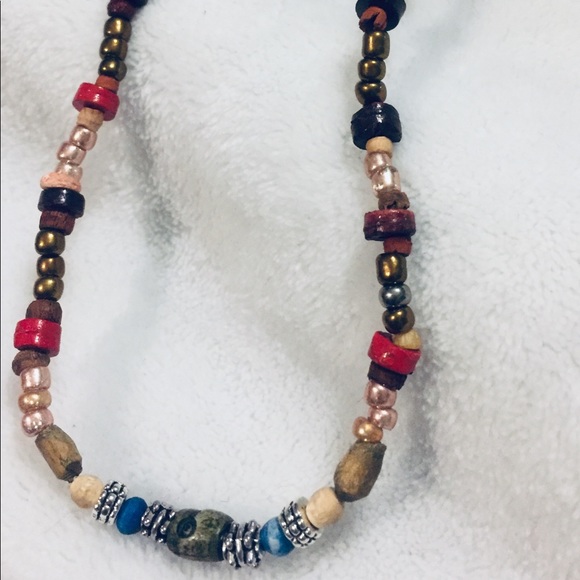 Hand-crafted Rabbit Eye Red Chain - Picture 2 of 5